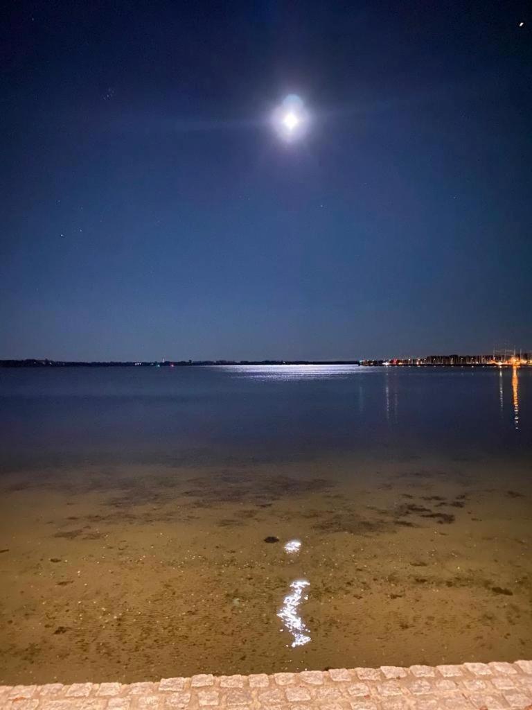 Haus Am Strand Juliusruh Bagian luar foto